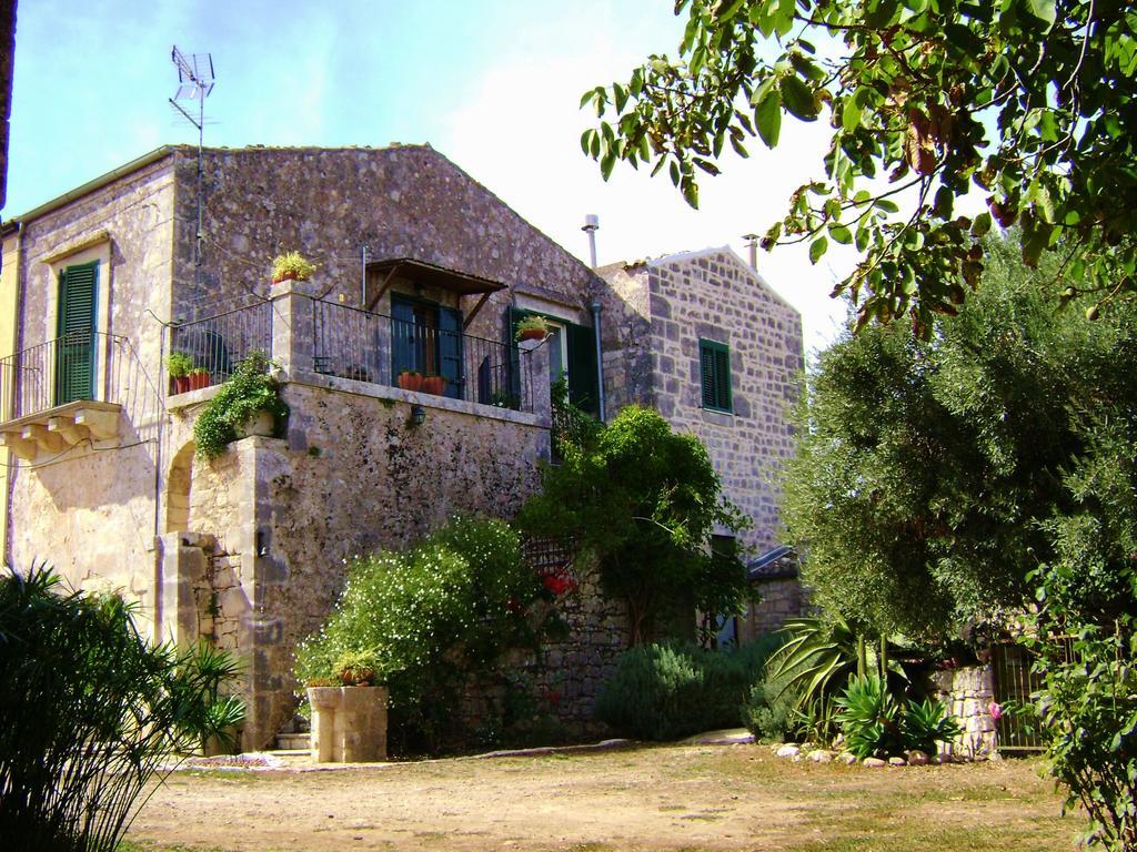 Liola Pensionat Modica Rum bild